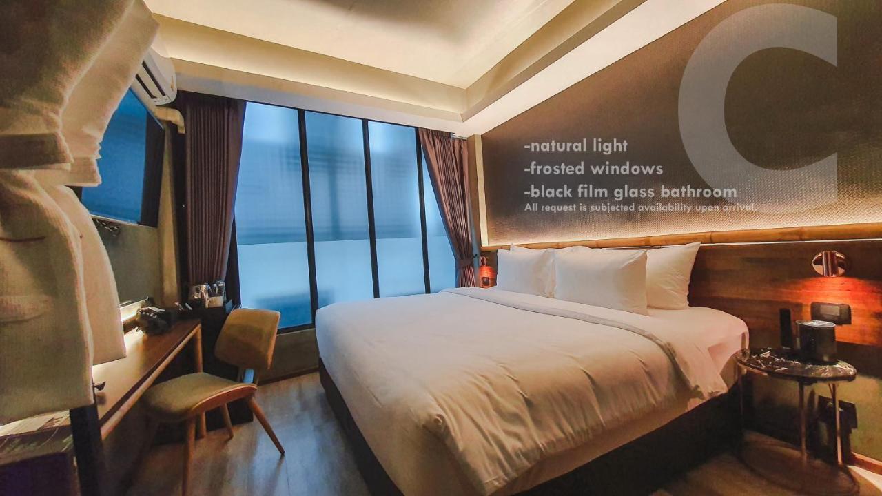 Hotel Ordinary Bangkok Exteriör bild
