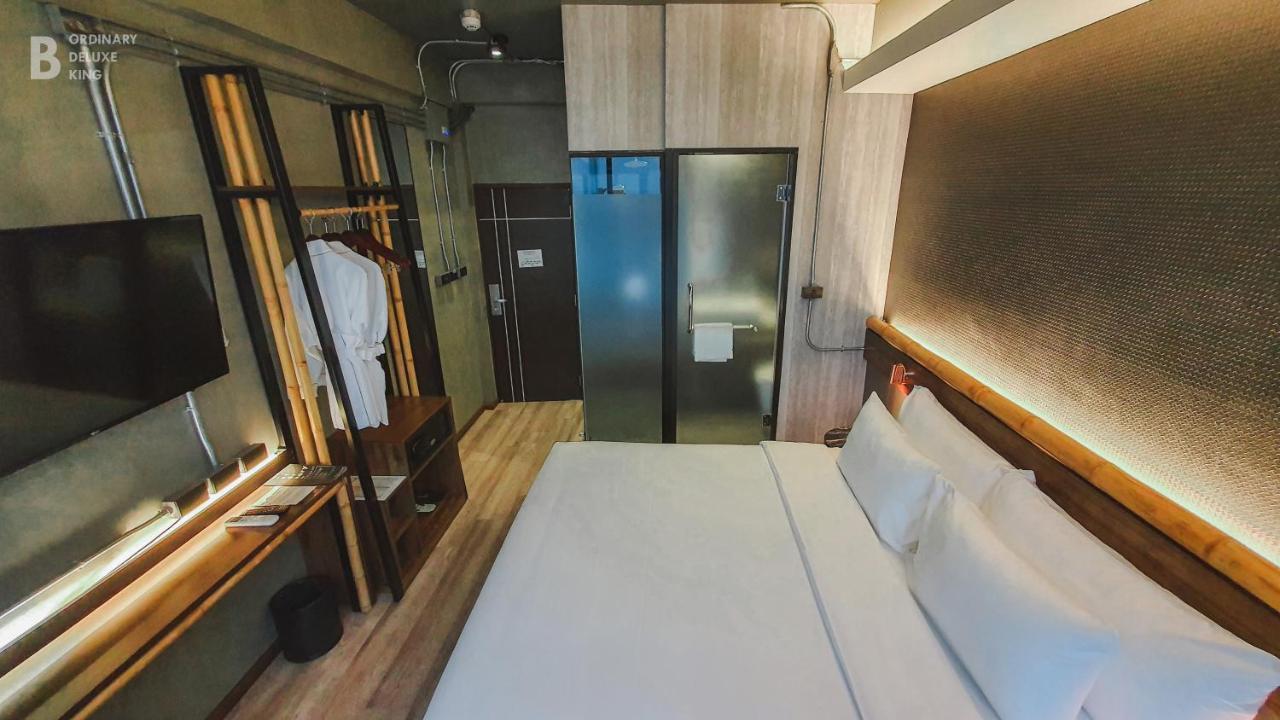 Hotel Ordinary Bangkok Exteriör bild