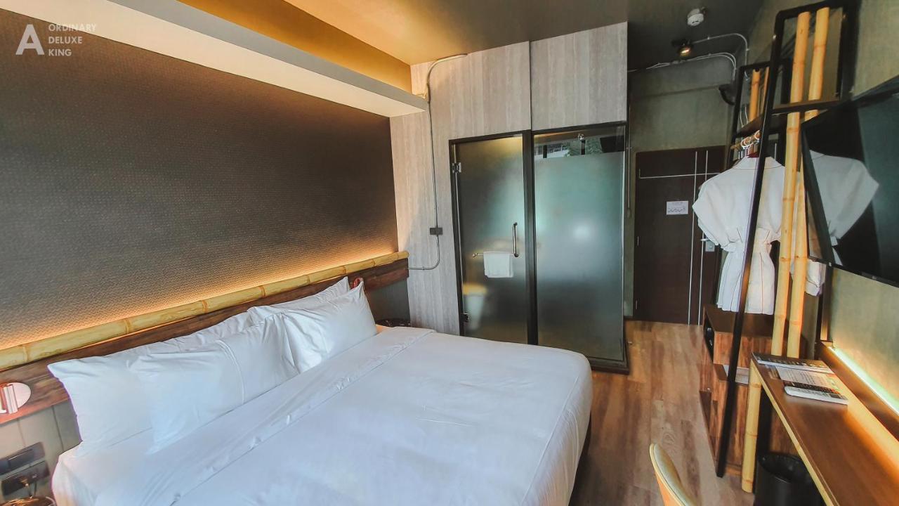 Hotel Ordinary Bangkok Exteriör bild